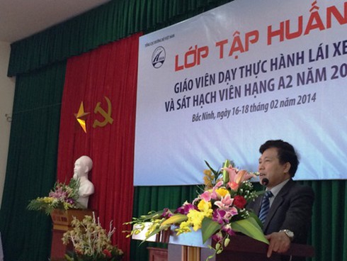 Bộ trưởng Thăng yêu cầu rà soát đội ngũ cấp GPLX - ảnh 3